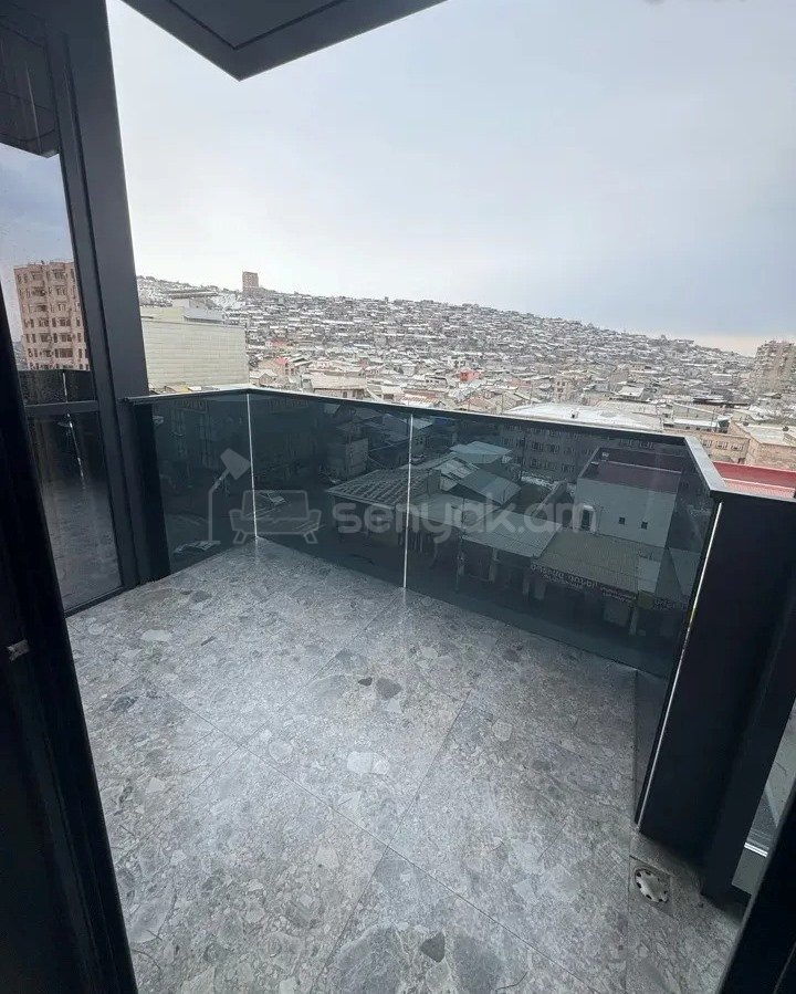 2 Սենյականոց Բնակարան Նորակառույցում, 55քմ, 4/17 հարկ, Դիզայներական Վերանորոգված