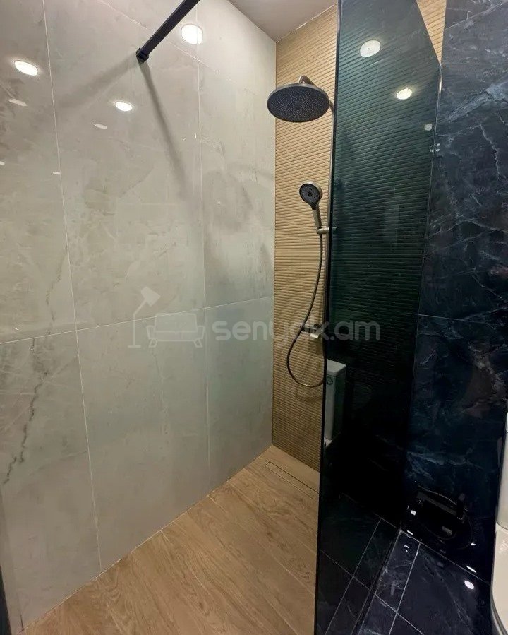 2 Սենյականոց Բնակարան Նորակառույցում, 55քմ, 4/17 հարկ, Դիզայներական Վերանորոգված