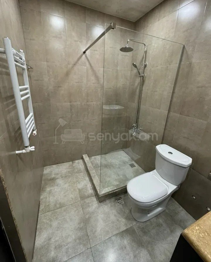 2 Սենյականոց Բնակարան Նորակառույցում, 61քմ, 5/15 հարկ, Կապիտալ Վերանորոգված