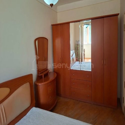 2 Սենյականոց Բնակարան Քարե Շենքում, 60քմ, 2/5 հարկ, Կոսմետիկ Վերանորոգված, Կահավորված, Արևկող