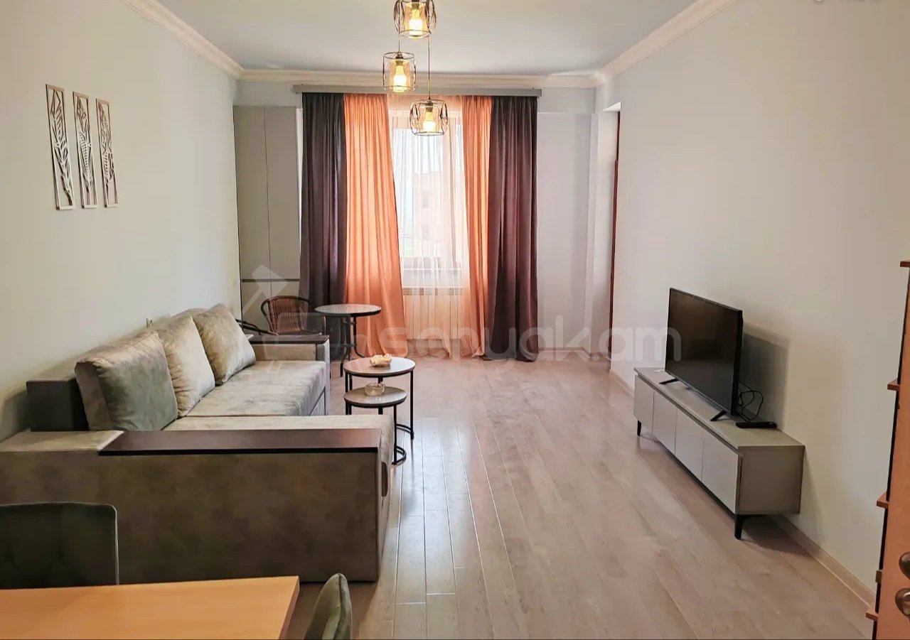 2 Սենյականոց Բնակարան Նորակառույցում, 59քմ, 15/17 հարկ, Կապիտալ Վերանորոգված, Կահավորված, Արևկող