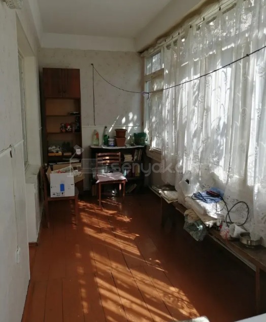 3 Սենյականոց Բնակարան, 81քմ, 1/9 հարկ, Նորմալ Վիճակում