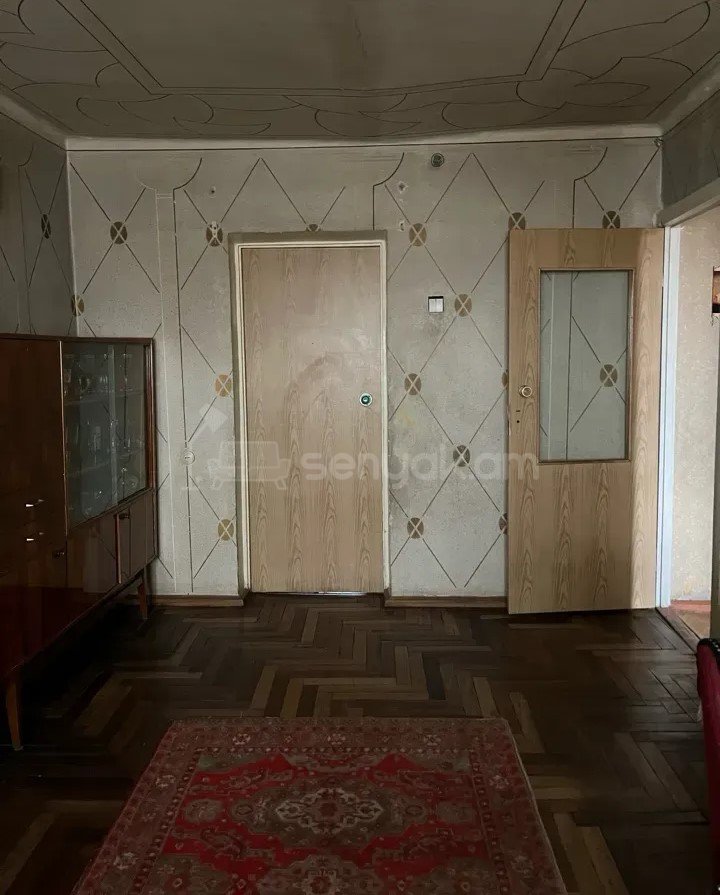 3 Սենյականոց Բնակարան, 73քմ, 3/4 հարկ, Պետական Վիճակում