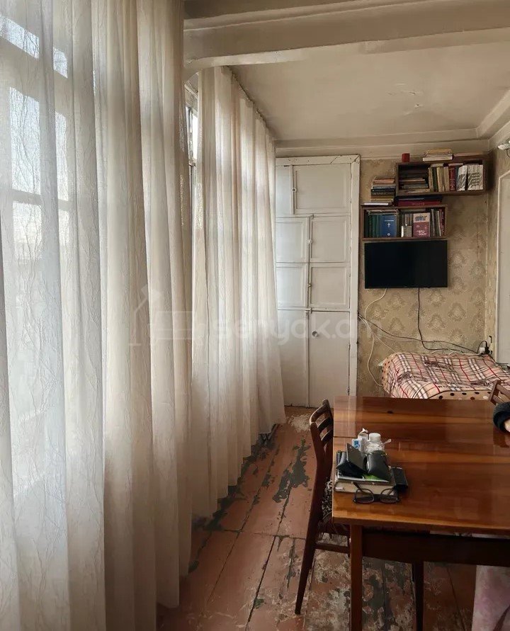 3 Սենյականոց Բնակարան, 73քմ, 3/4 հարկ, Պետական Վիճակում
