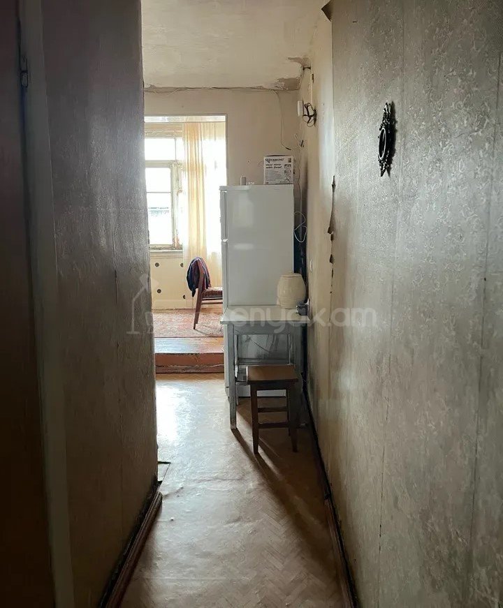 3 Սենյականոց Բնակարան, 73քմ, 3/4 հարկ, Պետական Վիճակում