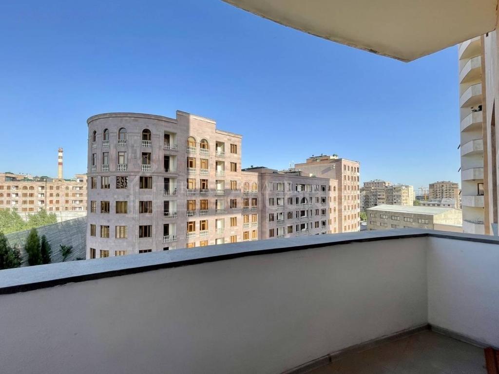 3 Սենյականոց Բնակարան Նորակառույցում, 68քմ, 8/14 հարկ, Կապիտալ Վերանորոգված, Կահավորված, Արևկող