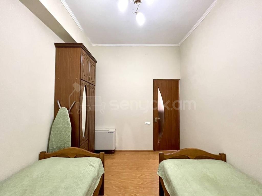 3 Սենյականոց Բնակարան Նորակառույցում, 68քմ, 8/14 հարկ, Կապիտալ Վերանորոգված, Կահավորված, Արևկող