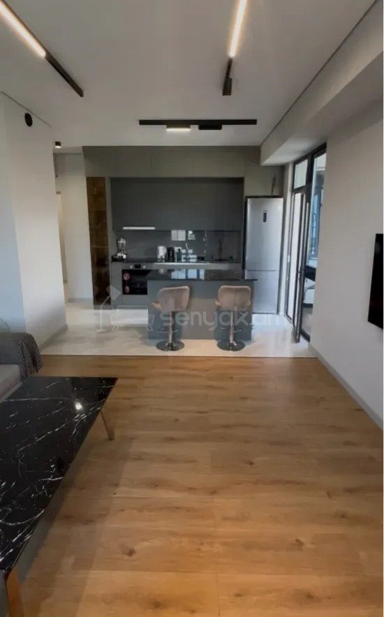 3 Սենյականոց Բնակարան Նորակառույցում, 93քմ, 5/17 հարկ, Կապիտալ Վերանորոգված