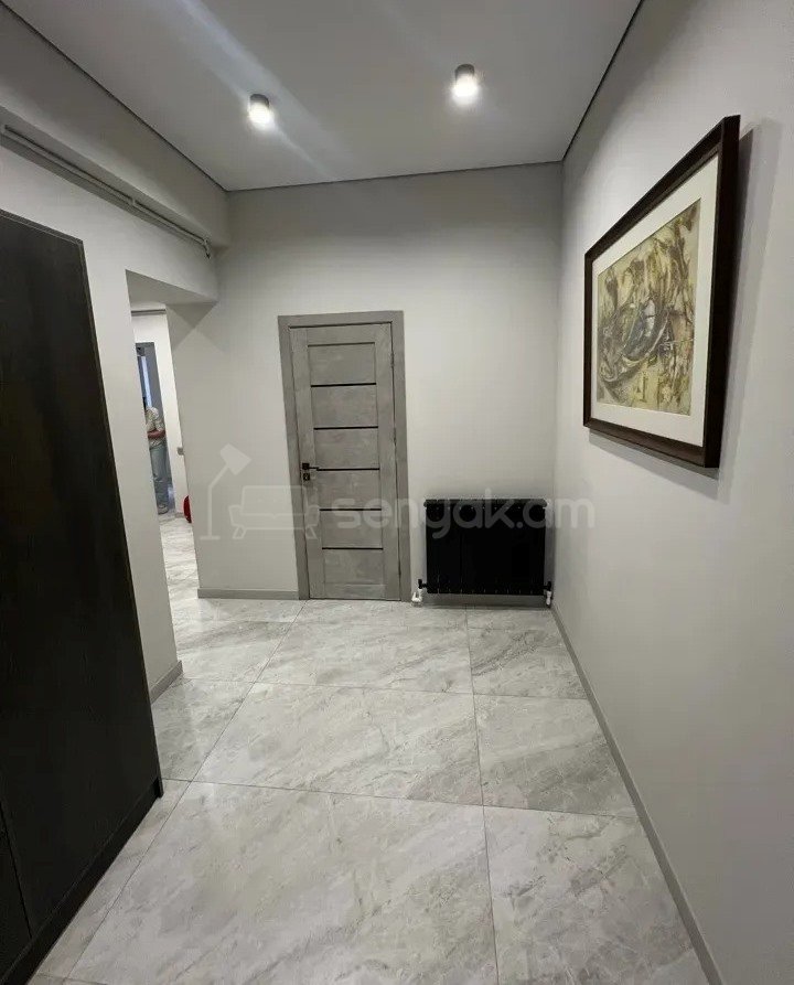 3 Սենյականոց Բնակարան Նորակառույցում, 93քմ, 5/17 հարկ, Կապիտալ Վերանորոգված