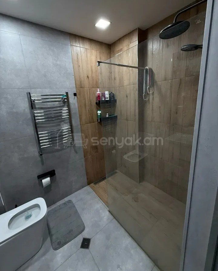 3 Սենյականոց Բնակարան Նորակառույցում, 93քմ, 5/17 հարկ, Կապիտալ Վերանորոգված