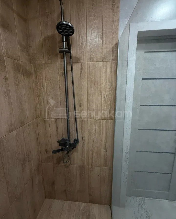 3 Սենյականոց Բնակարան Նորակառույցում, 93քմ, 5/17 հարկ, Կապիտալ Վերանորոգված