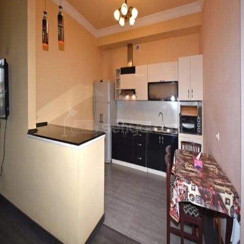 3 Սենյականոց Բնակարան, 85քմ, 5/15 հարկ, Կապիտալ Վերանորոգված, Կահավորված, Արևկող