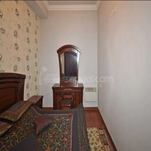 3 Սենյականոց Բնակարան, 85քմ, 5/15 հարկ, Կապիտալ Վերանորոգված, Կահավորված, Արևկող