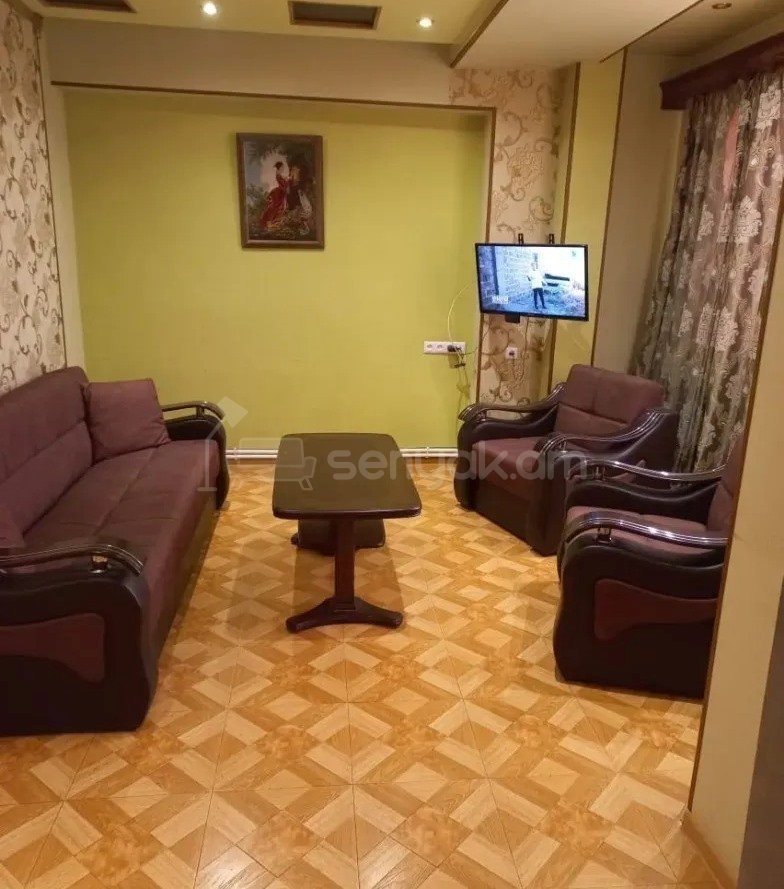 2 Սենյականոց Բնակարան, 40քմ, 6/9 հարկ, Կապիտալ Վերանորոգված