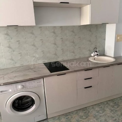 1 Սենյականոց Բնակարան, 38քմ, 7/9 հարկ, Կոսմետիկ Վերանորոգված, Կահավորված, Արևկող