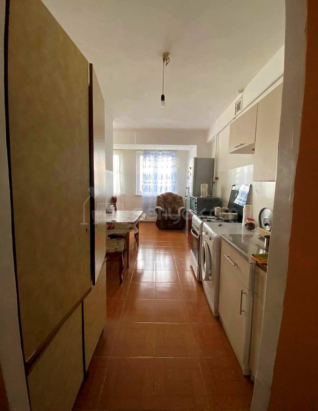 3 Սենյականոց Բնակարան, 9քմ, 2/9 հարկ, Կոսմետիկ Վերանորոգված