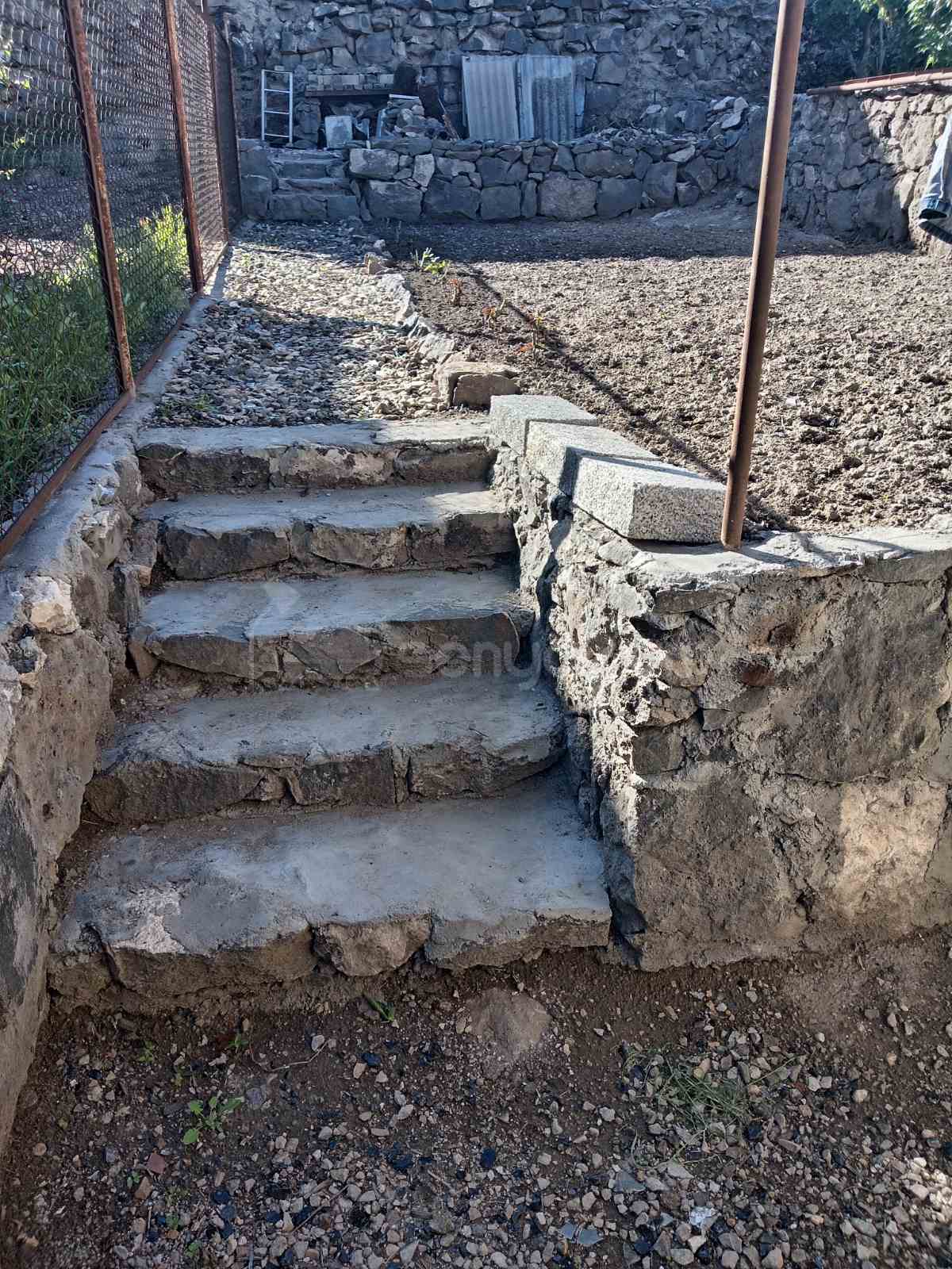 3 Սենյականոց Սեփական Տուն, 80քմ