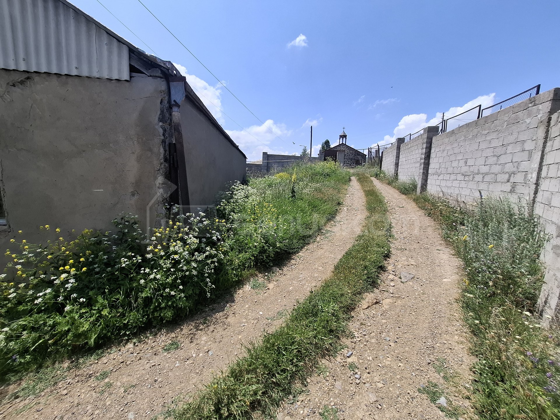 4 Սենյականոց Ամառանոց, 232քմ, Ավտոտնակով