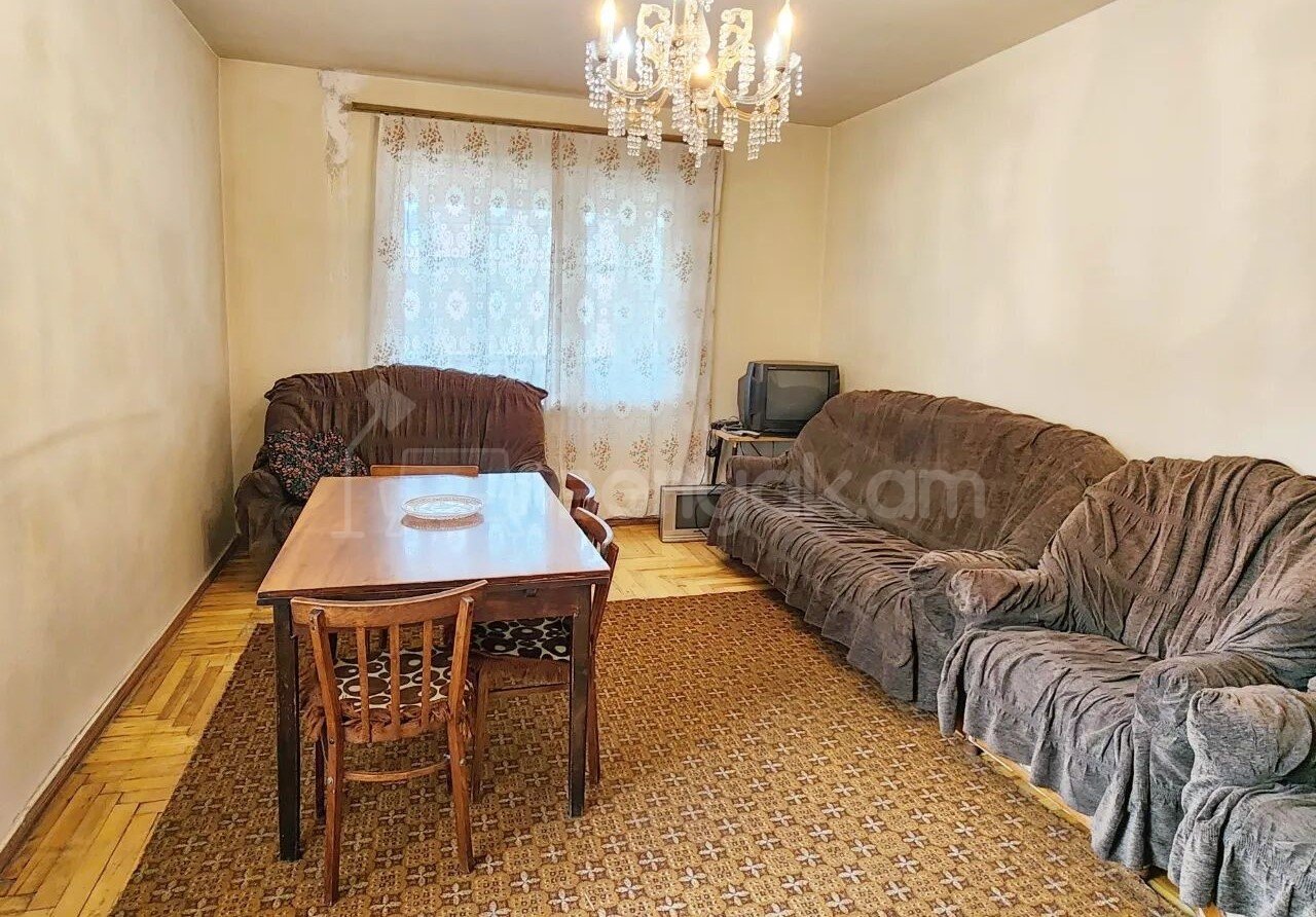 2 Սենյականոց Բնակարան, 67քմ, 6/9 հարկ, Պետական Վիճակում