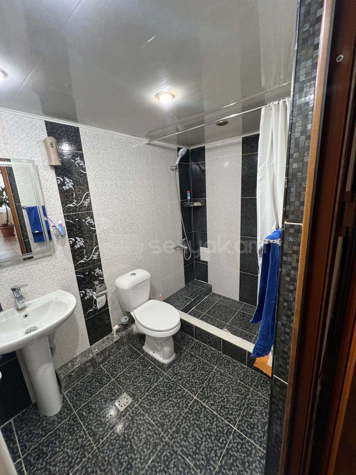 3 Սենյականոց Բնակարան, 72քմ, 1/14 հարկ, Կապիտալ Վերանորոգված, Մասամբ Կահավորված, Արևկող