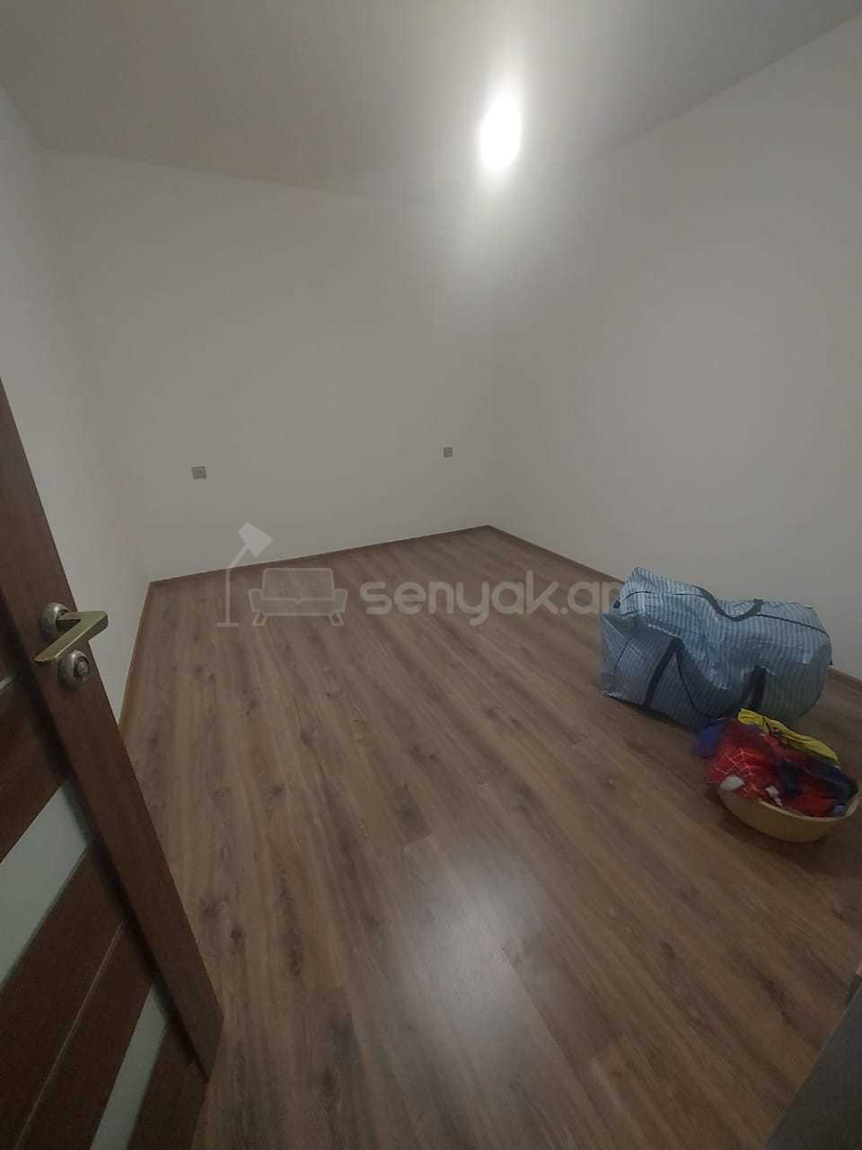 2 Սենյականոց Բնակարան, 46քմ, 5/5 հարկ, Կապիտալ Վերանորոգված