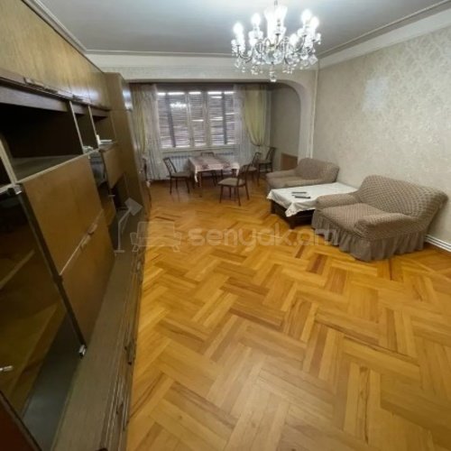 3 Սենյականոց Բնակարան Քարե Շենքում, 76քմ, 5/5 հարկ, Կոսմետիկ Վերանորոգված, Կահավորված, Արևկող
