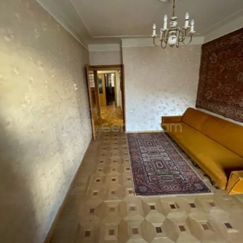 3 Սենյականոց Բնակարան Քարե Շենքում, 76քմ, 5/5 հարկ, Կոսմետիկ Վերանորոգված, Կահավորված, Արևկող