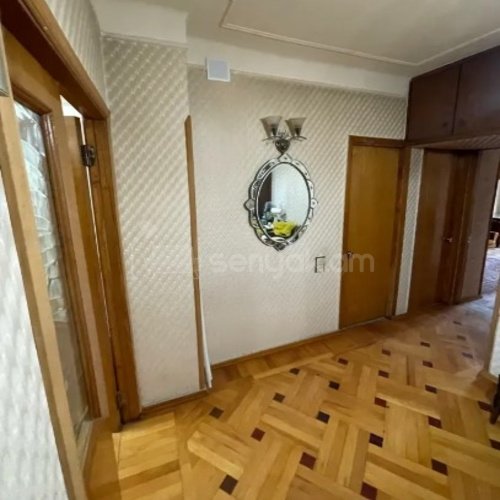 3 Սենյականոց Բնակարան Քարե Շենքում, 76քմ, 5/5 հարկ, Կոսմետիկ Վերանորոգված, Կահավորված, Արևկող
