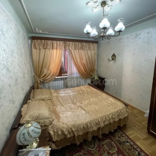 3 Սենյականոց Բնակարան Քարե Շենքում, 76քմ, 5/5 հարկ, Կոսմետիկ Վերանորոգված, Կահավորված, Արևկող