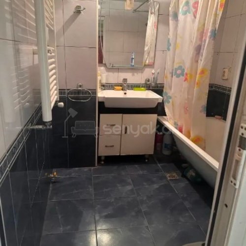 3 Սենյականոց Բնակարան, 97քմ, 8/9 հարկ, Կոսմետիկ Վերանորոգված, Կահավորված, Արևկող