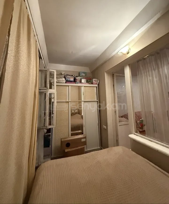 1 Սենյականոց Բնակարան, 44քմ, 5/9 հարկ, Նորմալ Վիճակում, Կահավորված, Արևկող