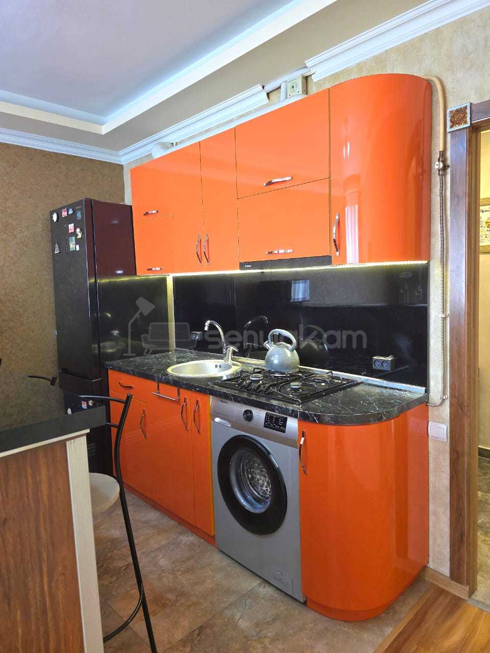 1 Սենյականոց Բնակարան, 40քմ, 7/10 հարկ, Կապիտալ Վերանորոգված, Կահավորված, Արևկող