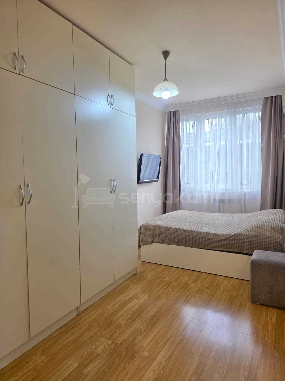 1 Սենյականոց Բնակարան, 40քմ, 7/10 հարկ, Կապիտալ Վերանորոգված, Կահավորված, Արևկող