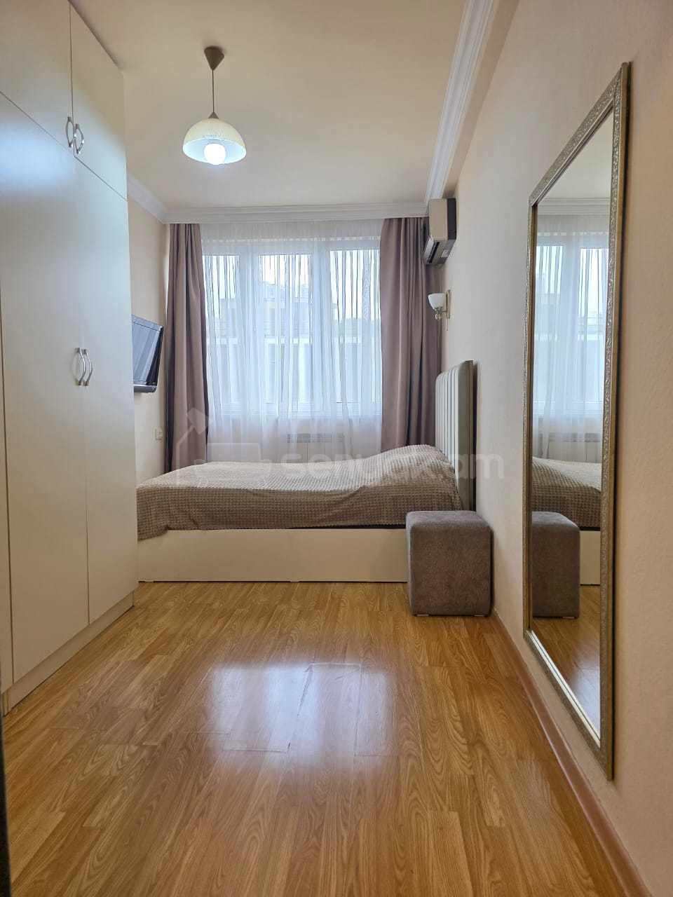 1 Սենյականոց Բնակարան, 40քմ, 7/10 հարկ, Կապիտալ Վերանորոգված, Կահավորված, Արևկող