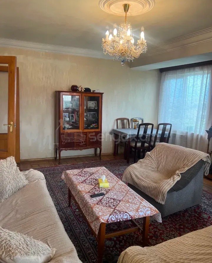 3 Սենյականոց Բնակարան, 85քմ, 6/14 հարկ, Նորմալ Վիճակում