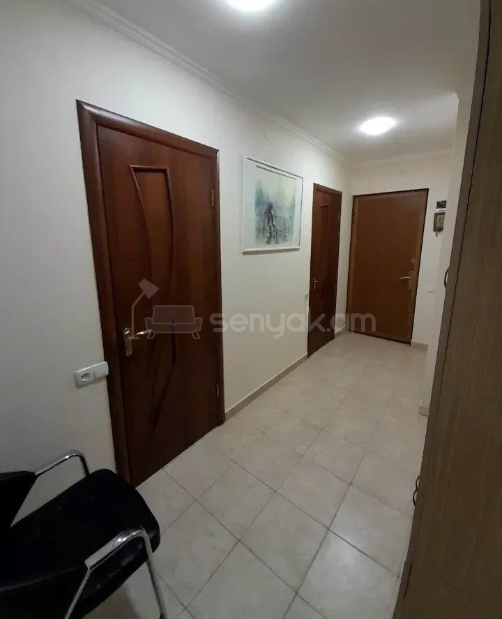 3 Սենյականոց Բնակարան, 75քմ, 10/13 հարկ, Նորմալ Վիճակում