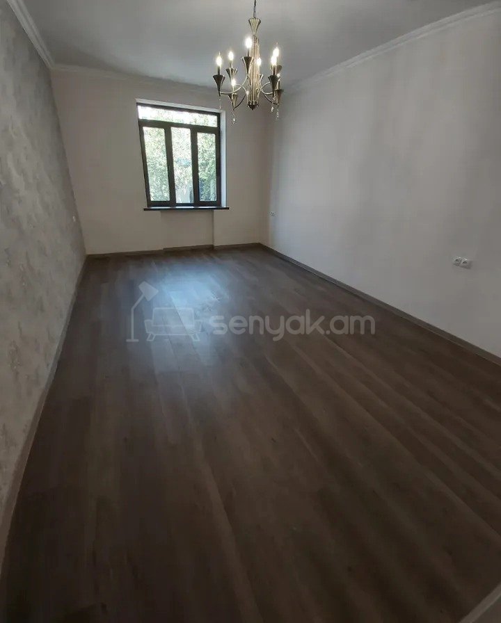 2 Սենյականոց Բնակարան Քարե Շենքում, 56քմ, 3/5 հարկ, Կապիտալ Վերանորոգված