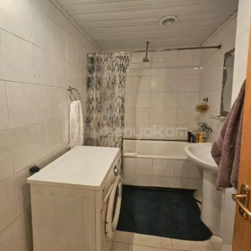 2 Սենյականոց Բնակարան, 55քմ, 5/9 հարկ, Կապիտալ Վերանորոգված, Կահավորված, Արևկող