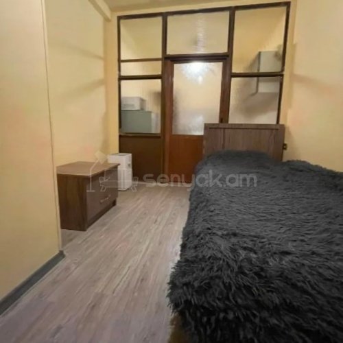 2 Սենյականոց Բնակարան, 50քմ, 6/9 հարկ, Կապիտալ Վերանորոգված, Կահավորված, Արևկող