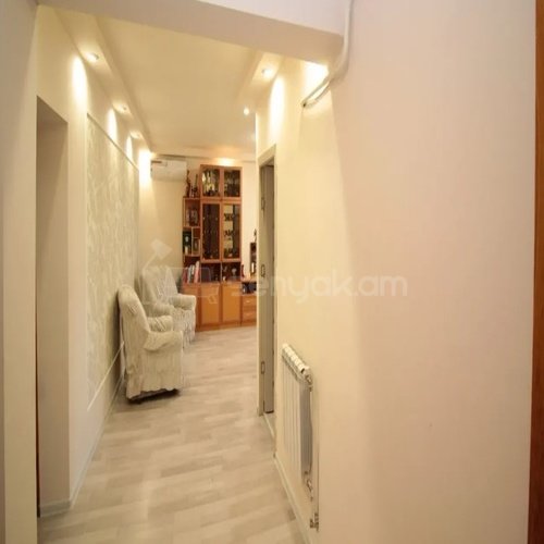 4 Սենյականոց Բնակարան, 85քմ, 5/9 հարկ, Կոսմետիկ Վերանորոգված