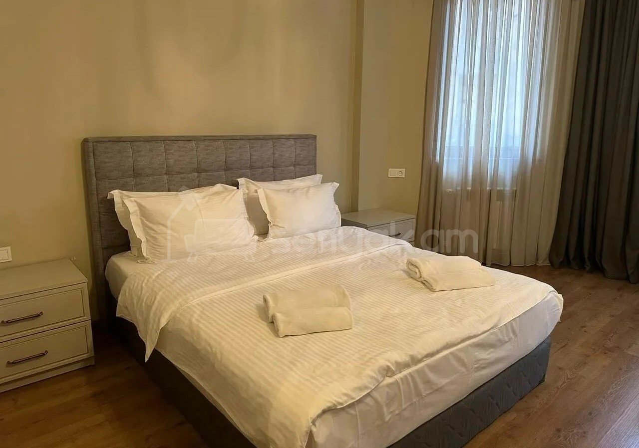 1 Սենյականոց Բնակարան, 28քմ, 4/7 հարկ, Կապիտալ Վերանորոգված