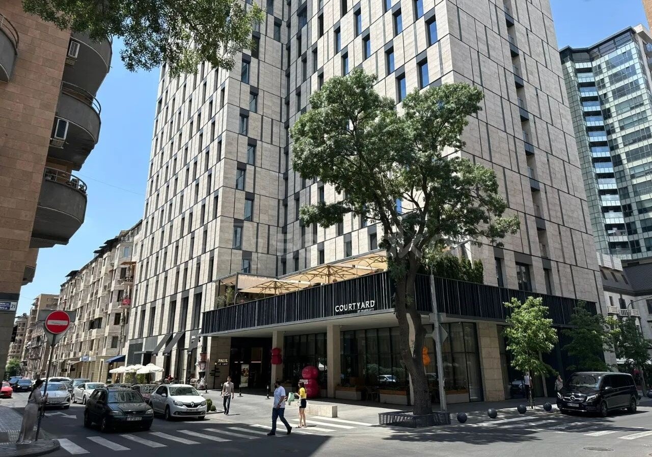 1 Սենյականոց Բնակարան, 28քմ, 4/7 հարկ, Կապիտալ Վերանորոգված
