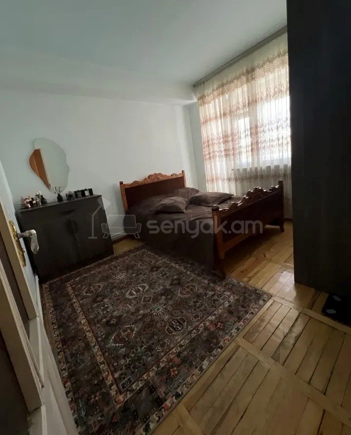 3 Սենյականոց Բնակարան, 72քմ, 11/14 հարկ, Պետական Վիճակում