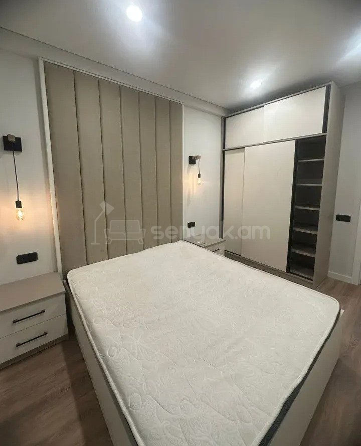2 Սենյականոց Բնակարան, 37քմ, 10/10 հարկ, Դիզայներական Վերանորոգված
