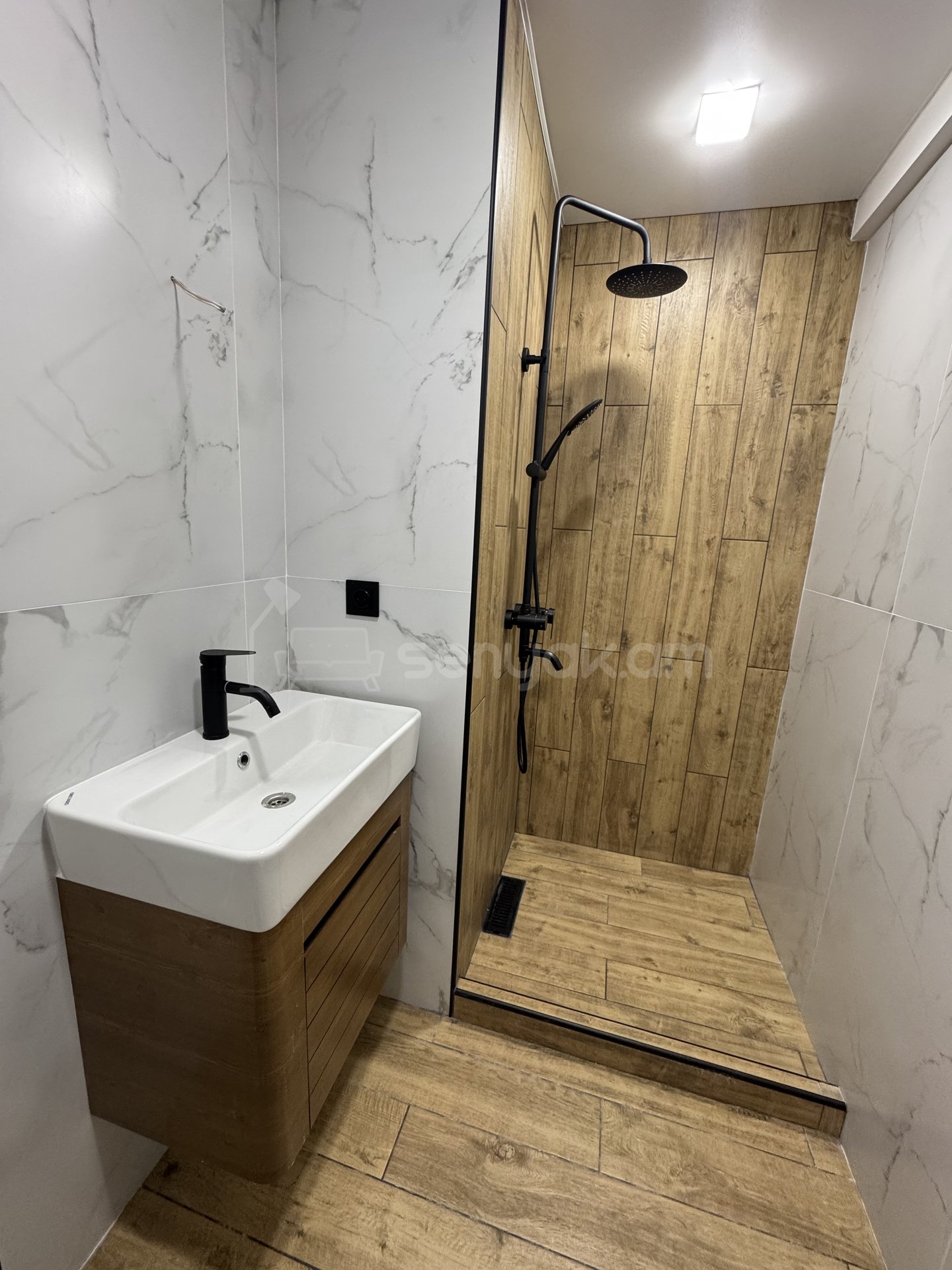 3 Սենյականոց Բնակարան, 52քմ, 6/14 հարկ, Դիզայներական Վերանորոգված