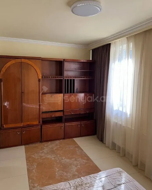 2 Սենյականոց Բնակարան Քարե Շենքում, 40քմ, 1/2 հարկ, Դիզայներական Վերանորոգված, Կահավորված