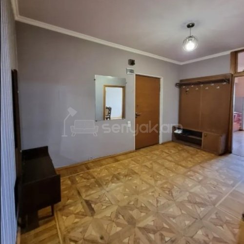 3 Սենյականոց Բնակարան, 80քմ, 8/9 հարկ, Կապիտալ Վերանորոգված, Կահավորված, Արևկող