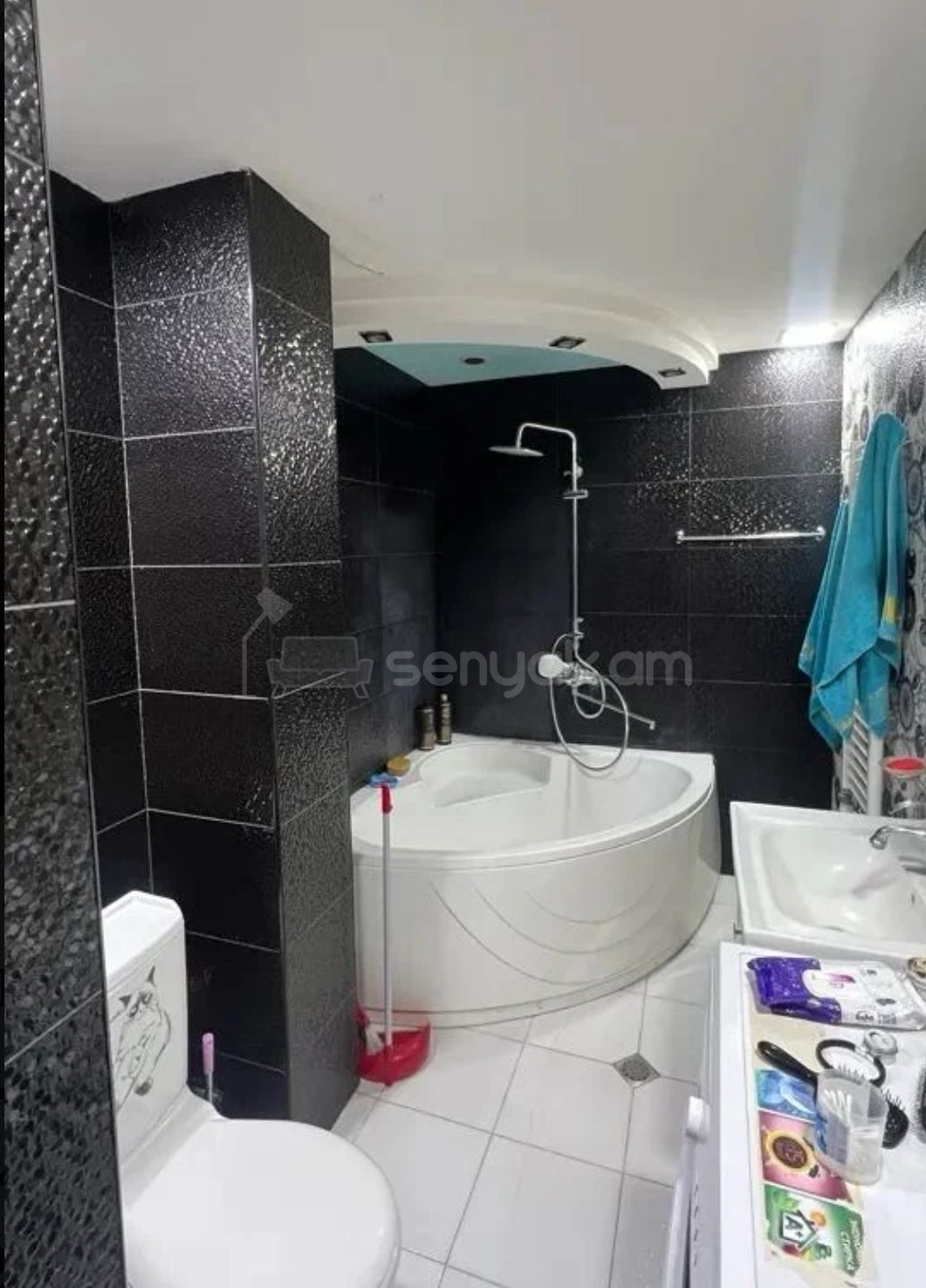 2 Սենյականոց Բնակարան, 80քմ, 5/9 հարկ, Դիզայներական Վերանորոգված, Կահավորված