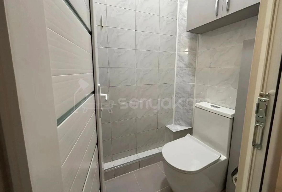 2 Սենյականոց Բնակարան, 80քմ, 5/5 հարկ, Դիզայներական Վերանորոգված, Կահավորված