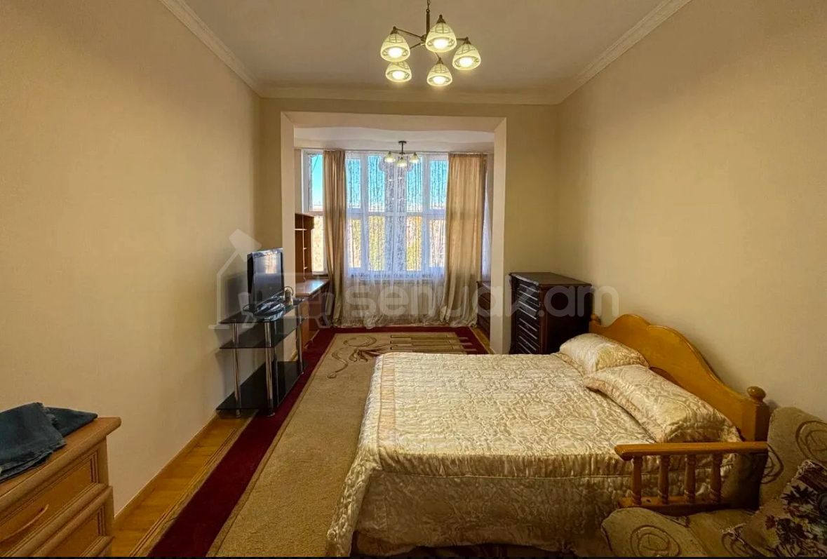 2 Սենյականոց Բնակարան, 80քմ, 5/5 հարկ, Դիզայներական Վերանորոգված, Կահավորված